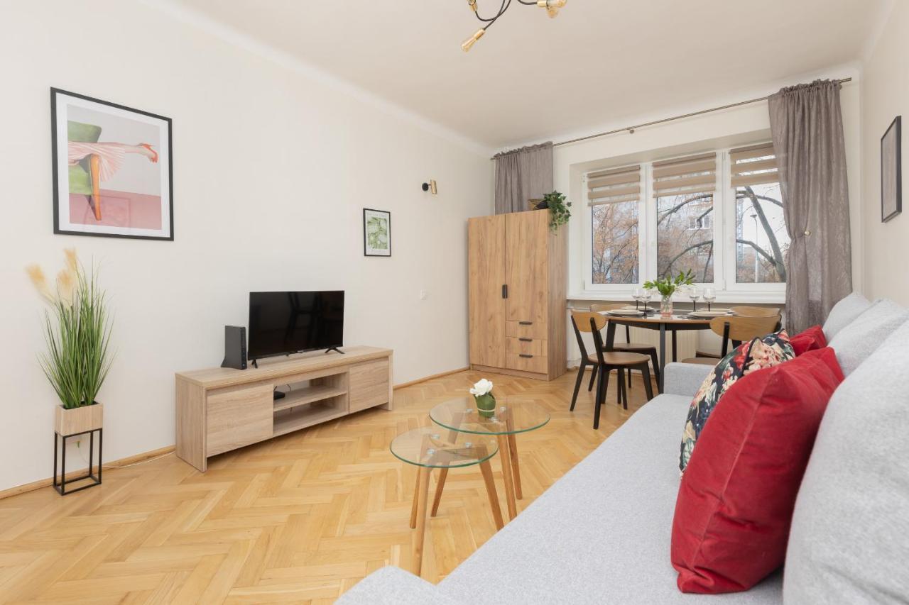 Biale Aleje Mokotow Metro By Renters Apartament Warszawa