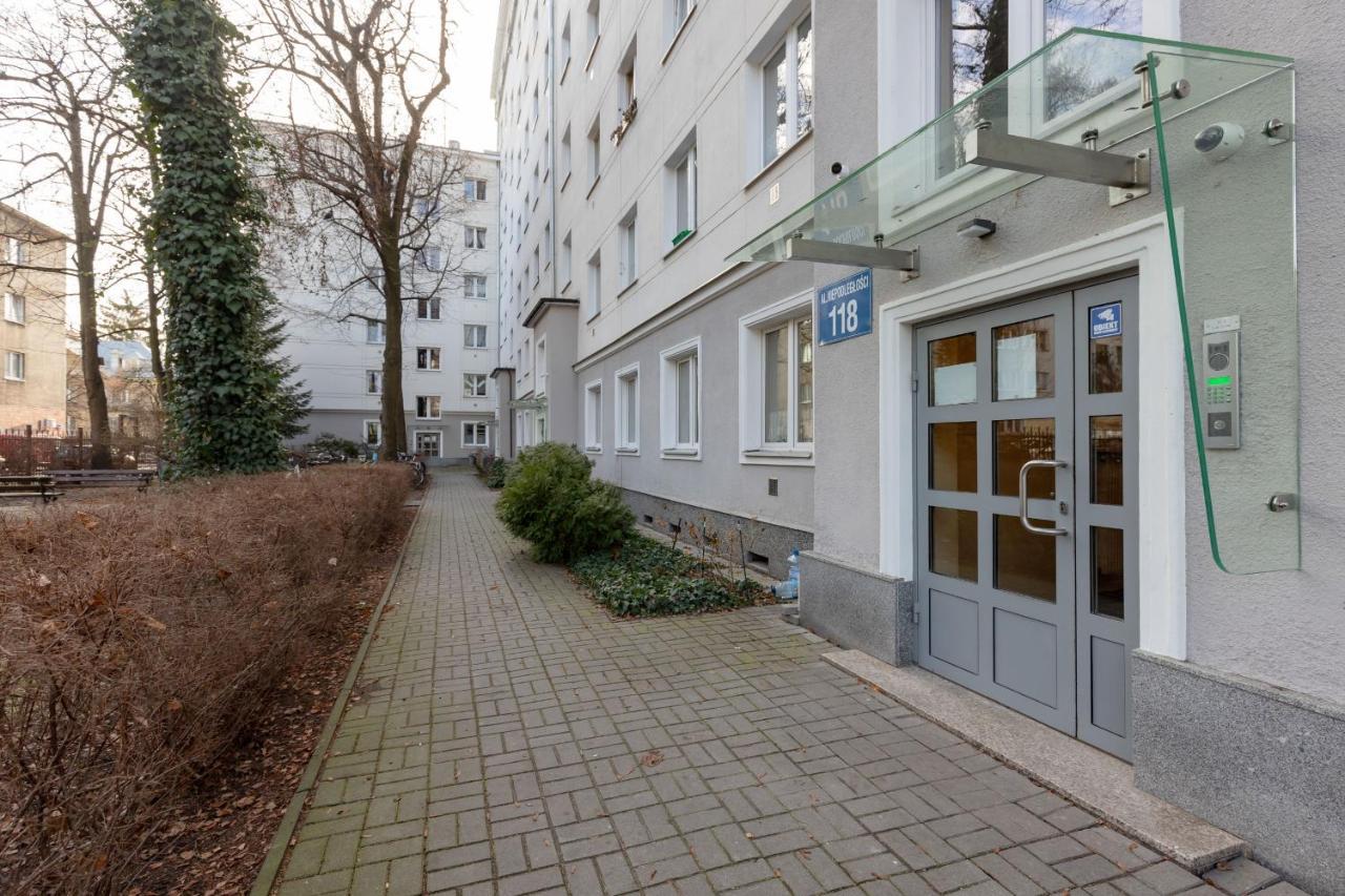 Apartament Biale Aleje Mokotow Metro By Renters Warszawa